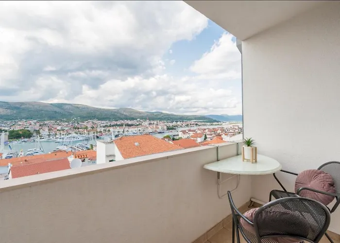 Διαμέρισμα The Old Town View Apartment, 5 Min Walk, Parking *