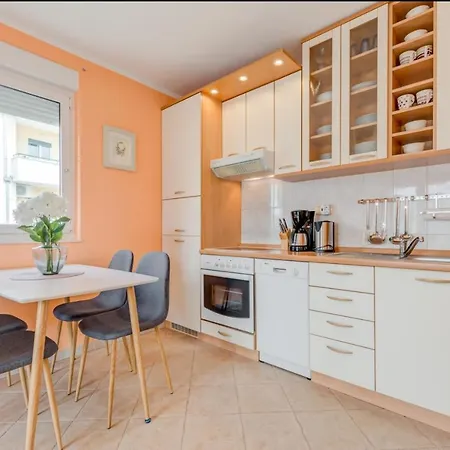 公寓 The Old Town View Apartment, 5 Min Walk, Parking 特罗吉尔